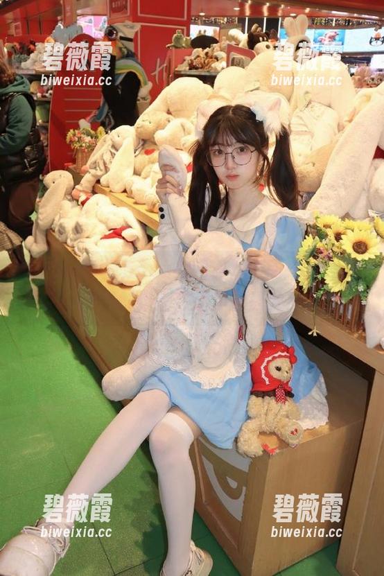 166su官网消息轰动一时,瓜友们的讨论热度不断飙升! 166su官网消息轰动一时,瓜友们的讨论热度不断飙升!