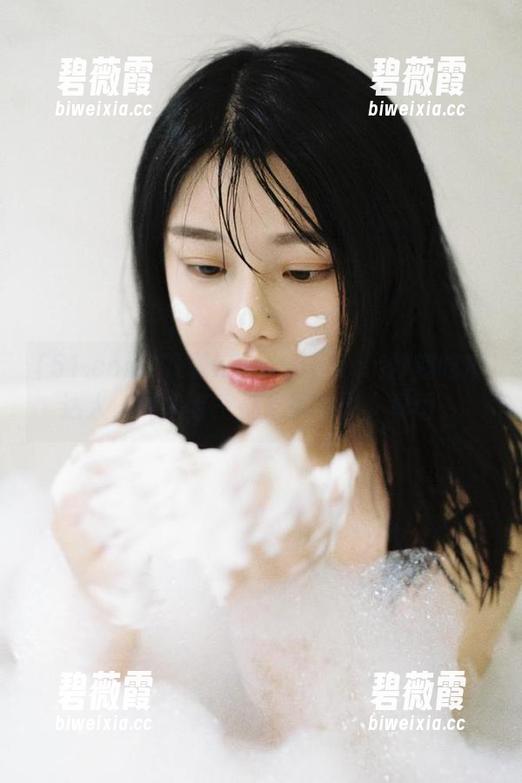 下载www.51.com秒变吃瓜达人，隔壁老王都来围观了，真香。