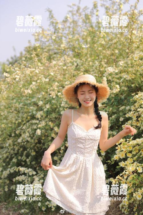 听说52吃瓜网苹果版里有神秘八卦，忍不住想去翻翻！
