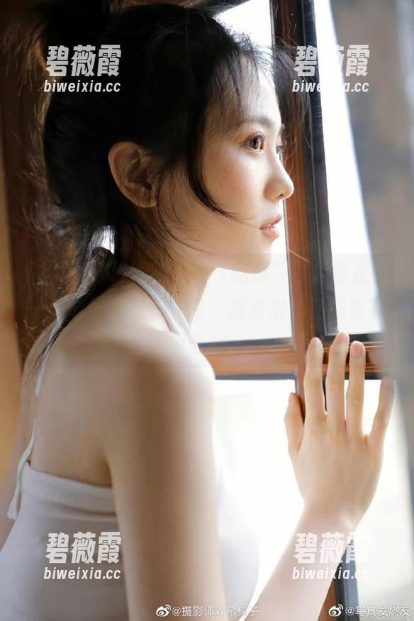 跟随“911吃瓜”,我也走了一条奇妙的推理线路,拼凑出的感觉真有点玄幻。 跟随“911吃瓜”,我也走了一条奇妙的推理线路,拼凑出的感觉真有点玄幻。
