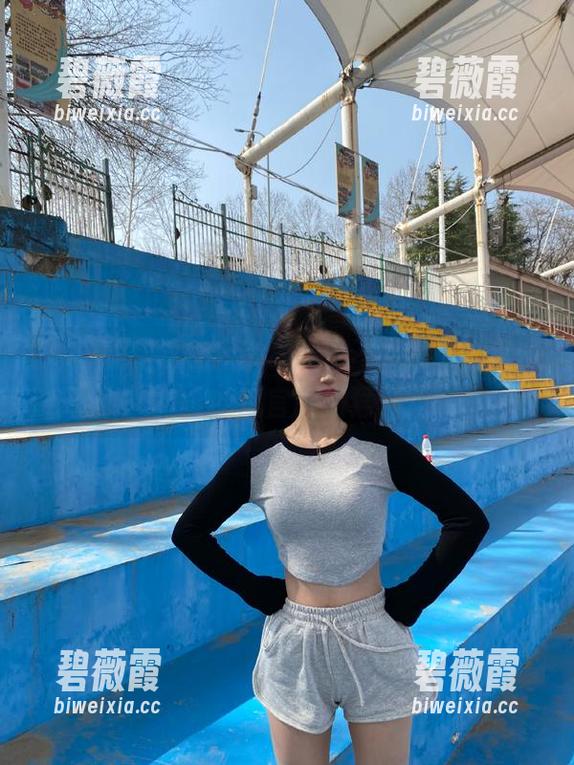 食物中的黑料？不，今天的焦点是91吃瓜官网的猛料！
