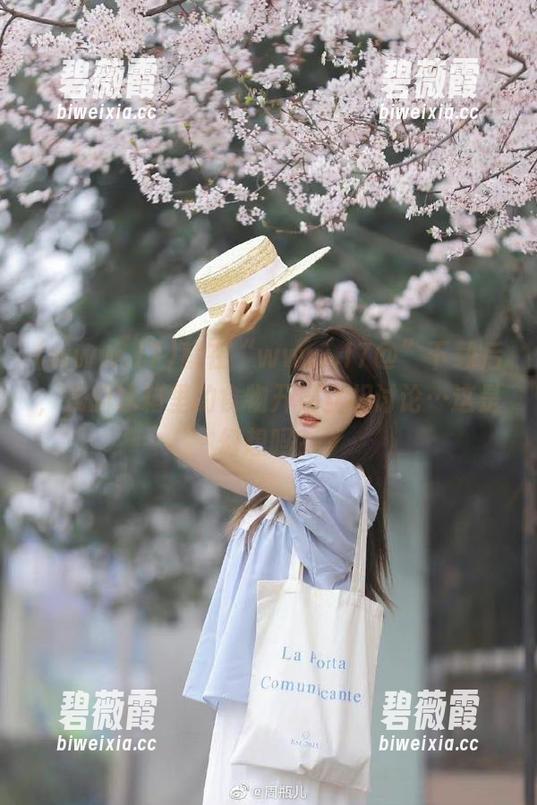 就在“www.17@”下载后，我的冰箱里的食物开始互相讨论…这是幻想吗？