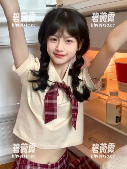 五一吃瓜网入口，先开个小窗再说，怕一会儿信息超载。