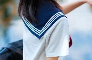 在“吃瓜不打烊”首页观看撒娇八卦，简单粗暴直击痛点！