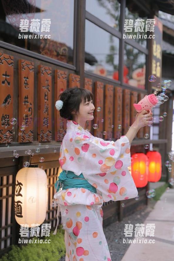 iOS版“吃瓜网”：在朝阳里轻松寻找八卦小趣事