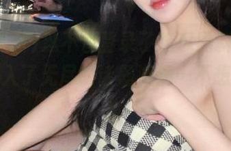 忍不住登录了吃瓜黑料，果然又被卷入了无尽的话题漩涡…不想出来啊！