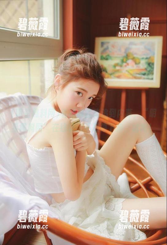 看视频就能追到内幕，“明星黑料网”在线让人不想停下来，哈哈！