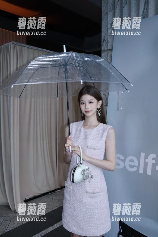 登录“黑料不打烊,万里长征传”，一部错综复杂的小剧场在等你探秘！