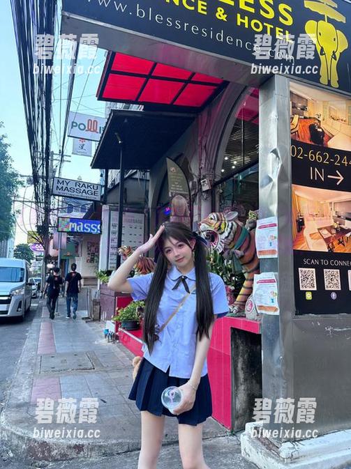 在“黑料不打烊”里，永不迷路的正能量，再贫相个十年我都愿意！
