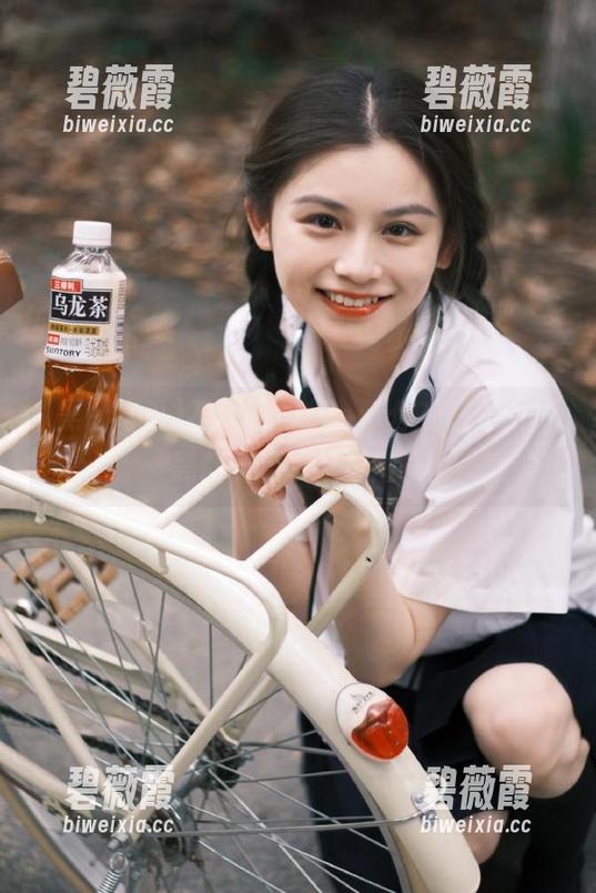 不怕黑材料，带你在线体验“黑料吃瓜”苹果版！