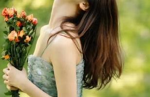我在黑料吃瓜不打烊的网页里迷失，满满都是“污”的八卦，流口水了，嘿嘿。