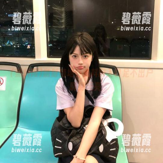 随时随地，黑料网入口足不出户，嗨到天亮