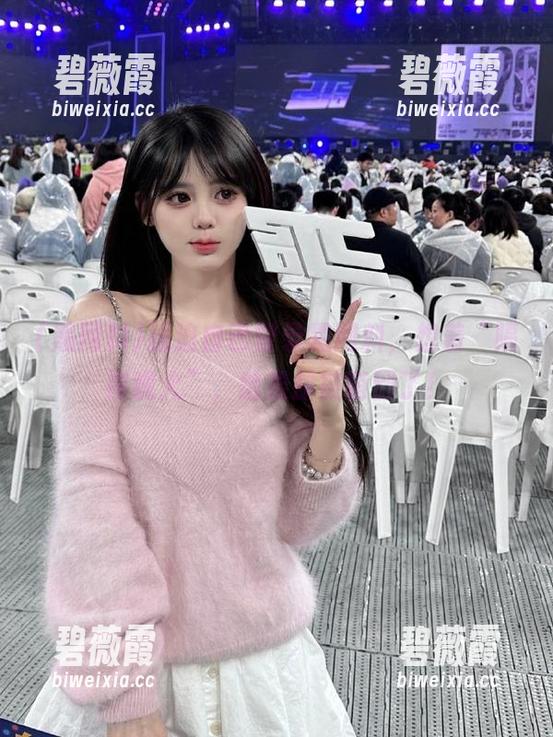 强迫自己登录黑网料，想着“隔岸观火”，结果却被萌到了！